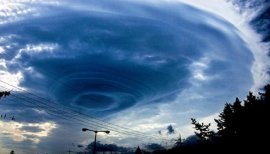 おはようございます〜( *´艸｀台風３号