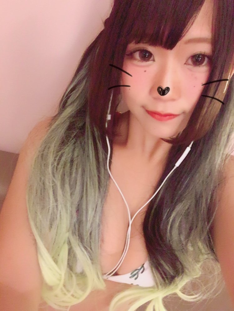 水着フェス参加してます♥