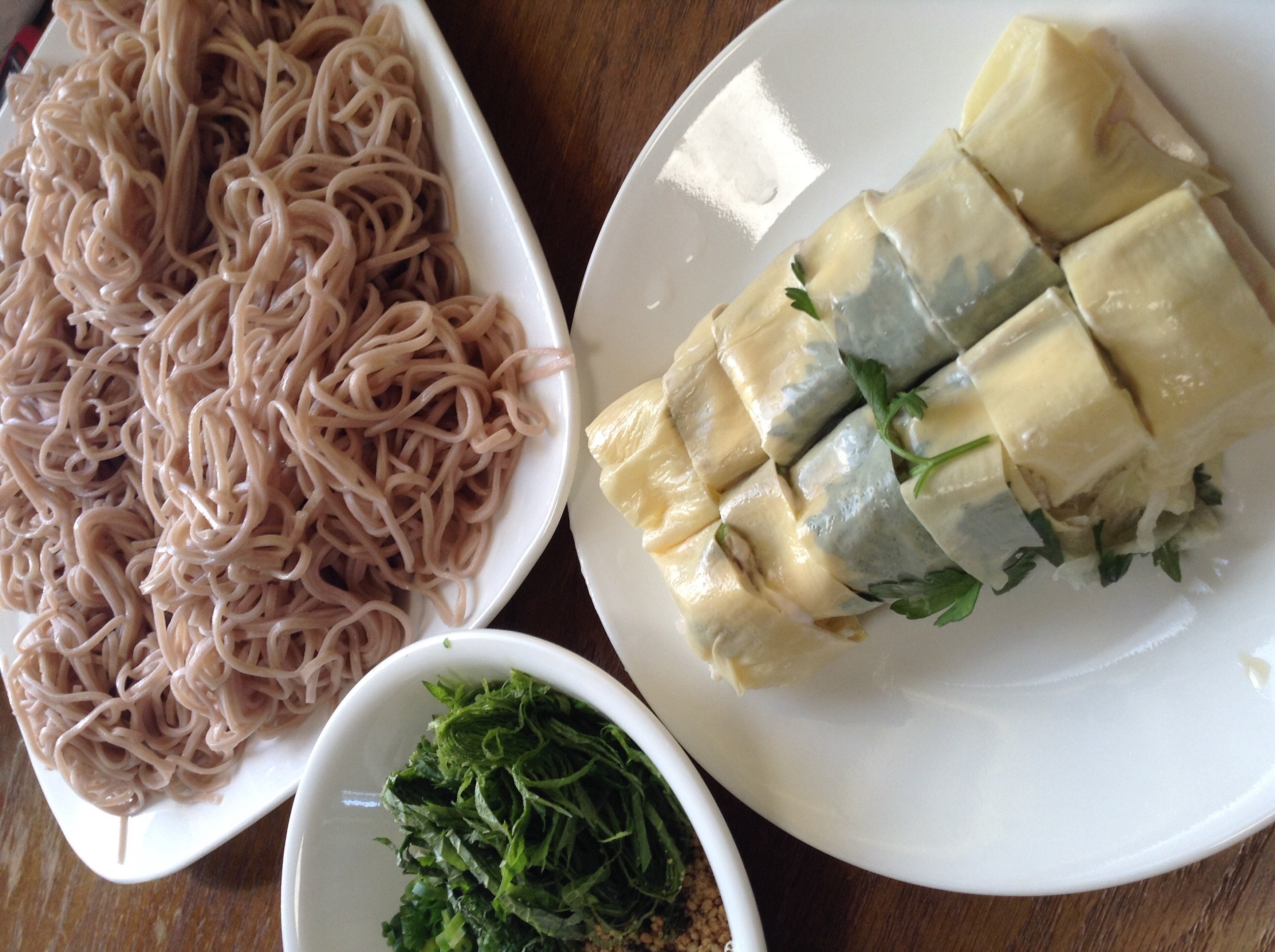桜蕎麦と湯葉巻き