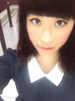 今日は清楚系にしてみたよ♡似合うかな？