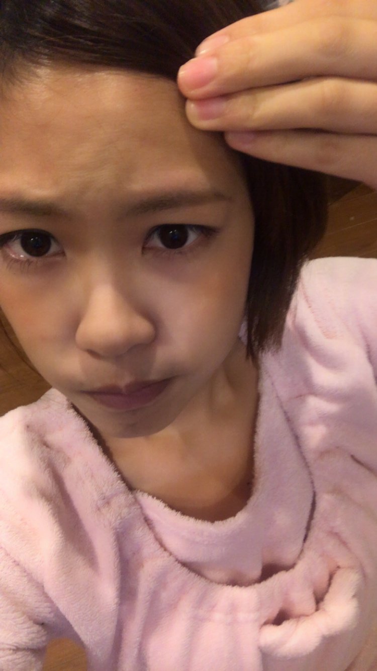 眉毛整えてみました😳