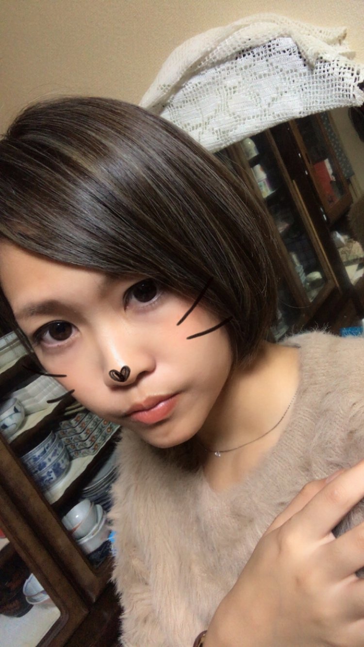 髪染めてきたよーん