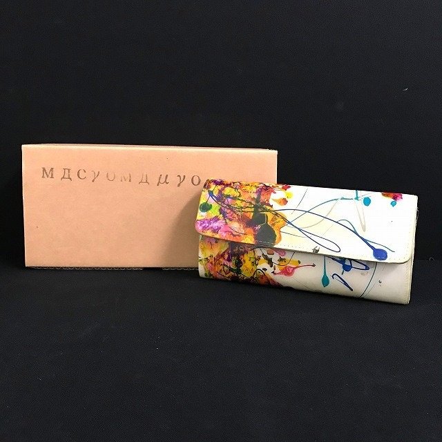 可愛い財布だーーほしい。。