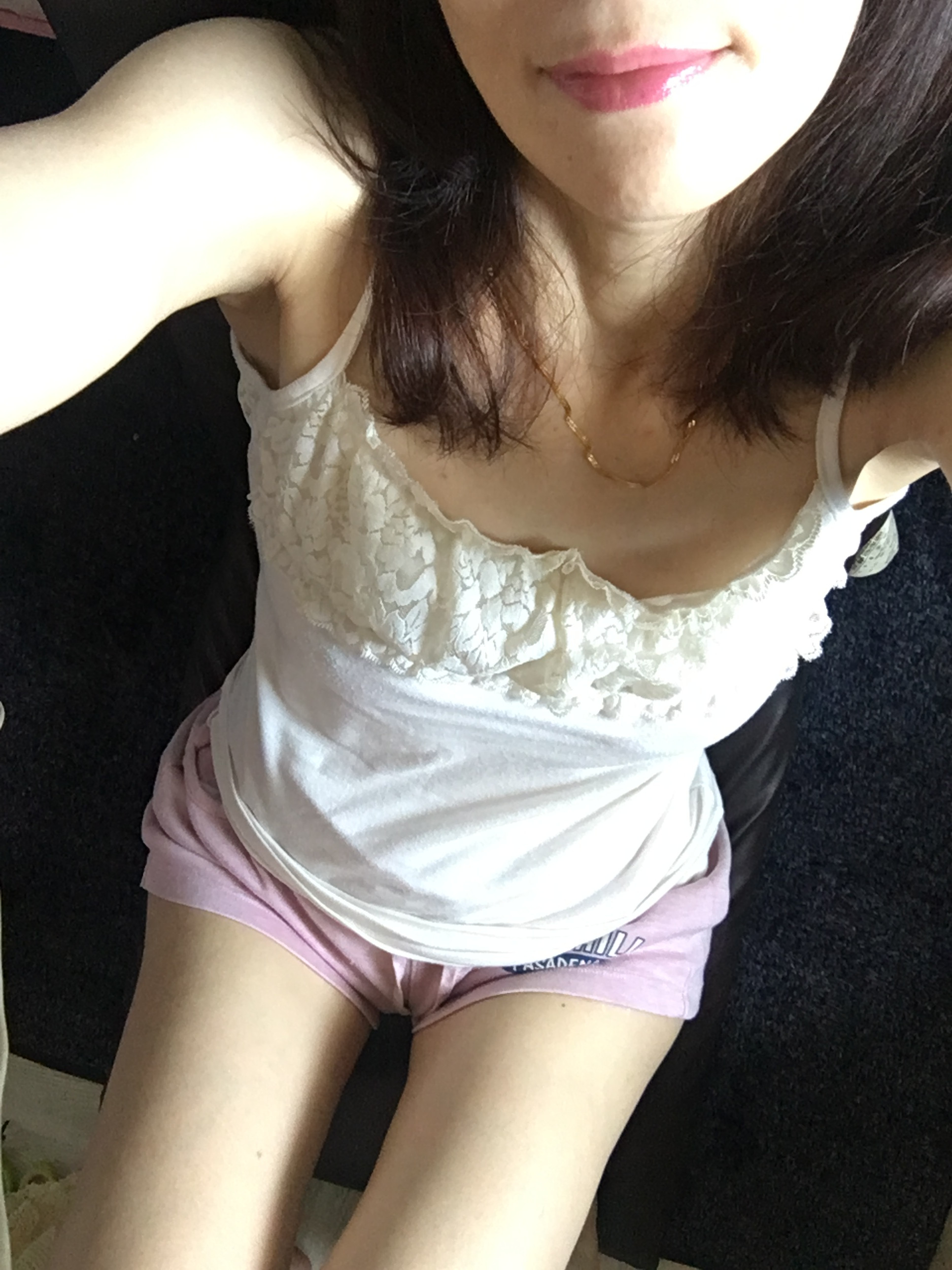 たまにはノーメイクで出たいけどね…