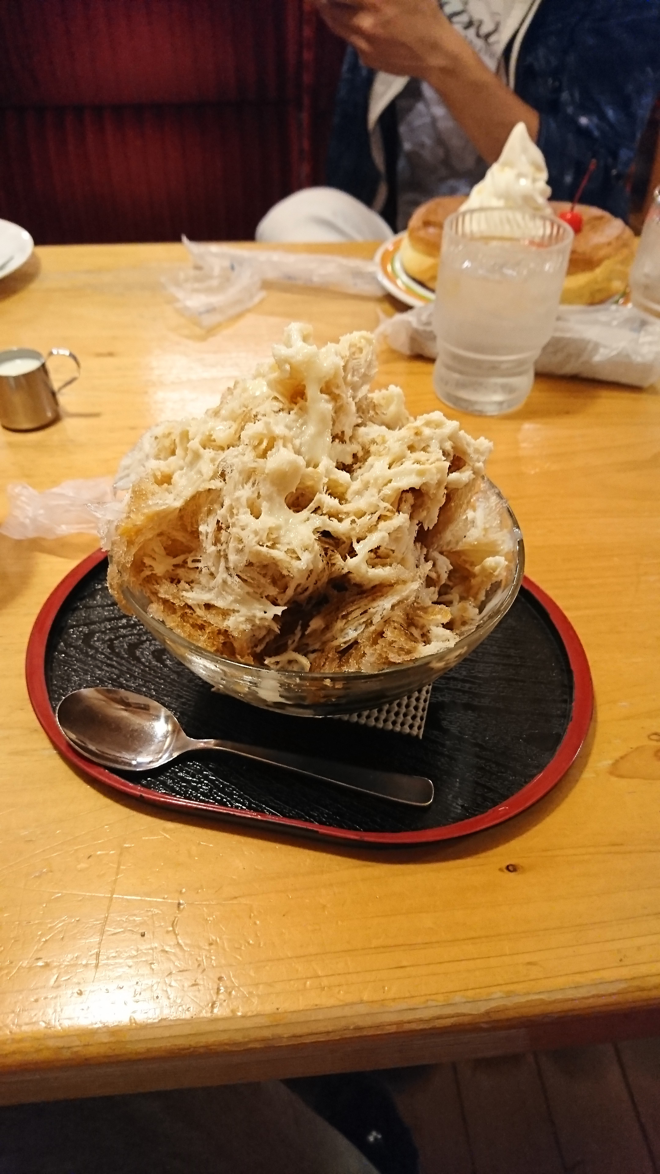 じめじめしますね。。(*ﾉωﾉ)