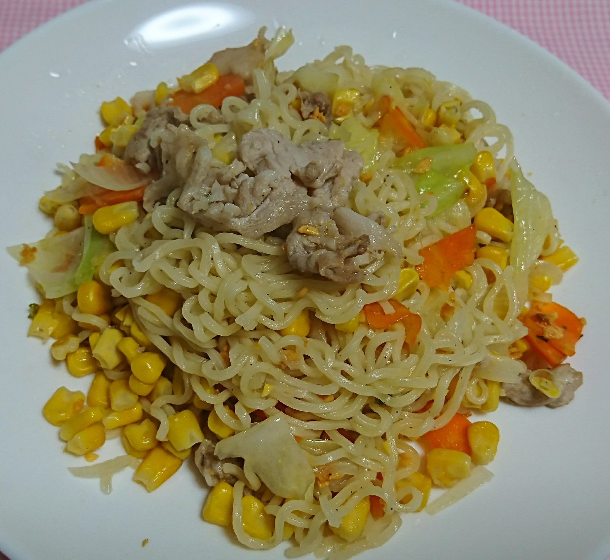 お昼ごはん♪塩焼きそば♪