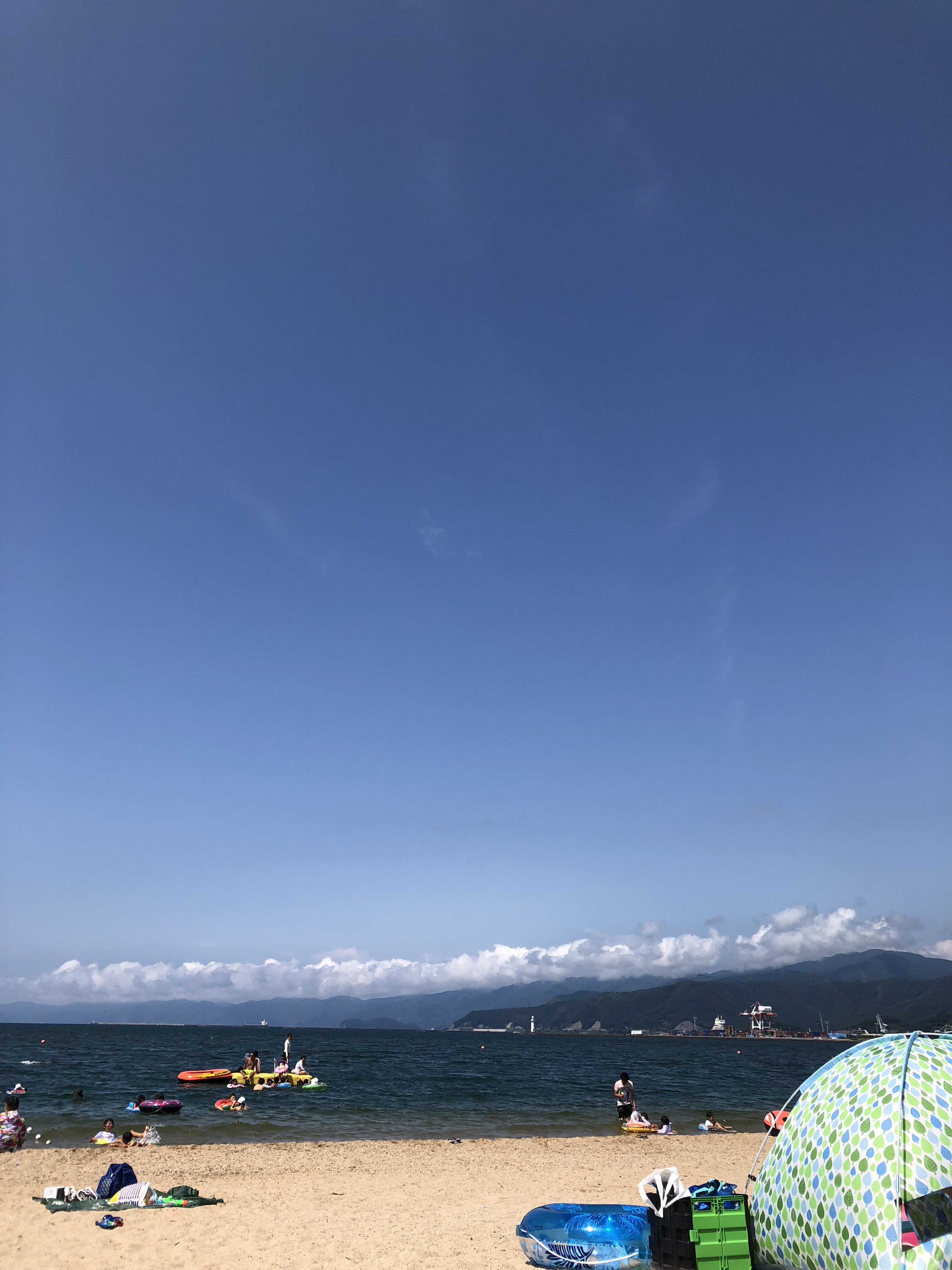 海いってきました?