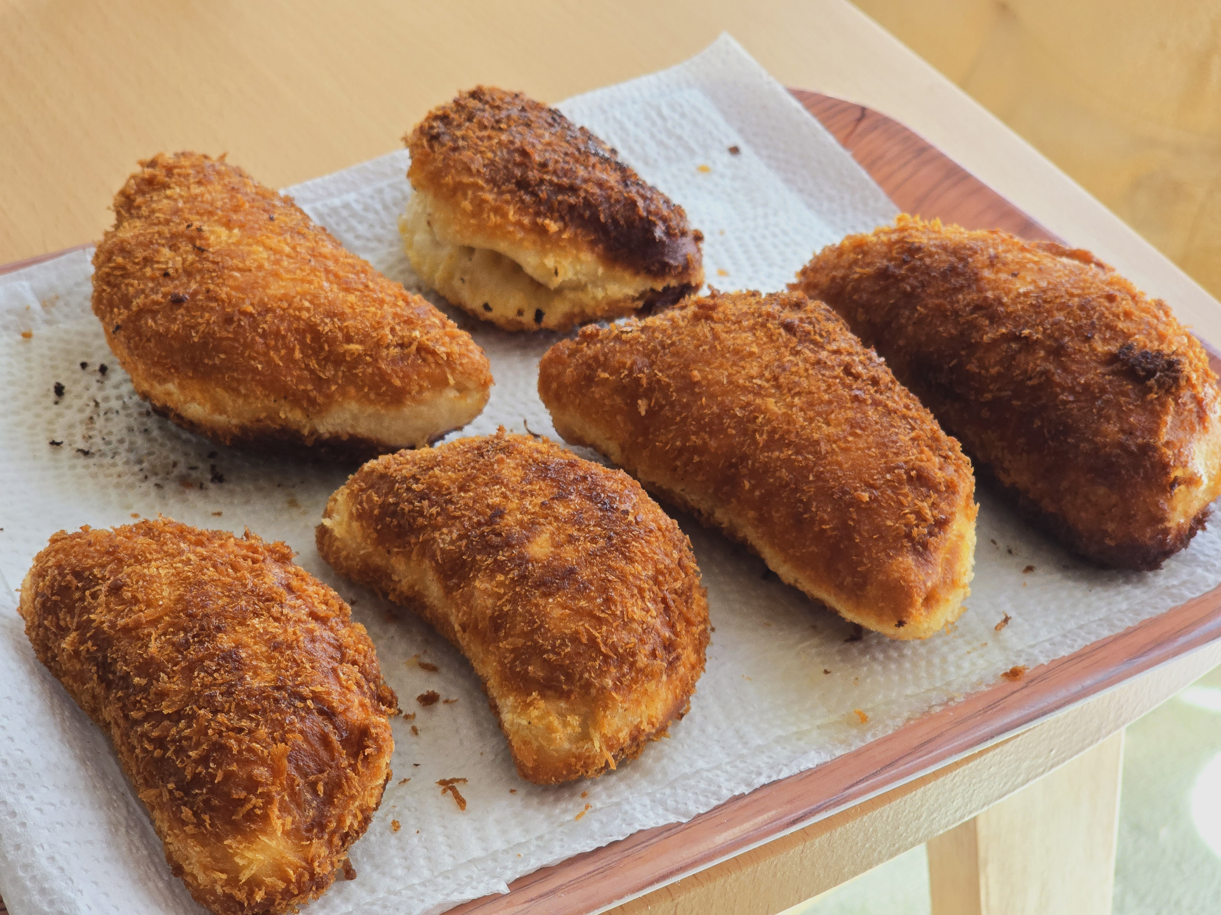 チーズカレーパン