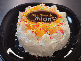 お誕生日ケーキ