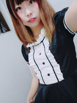 コスプレチャットしてました(’-’*)