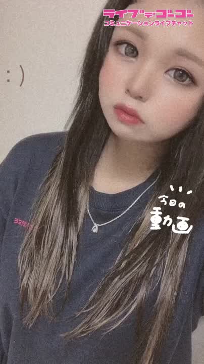 初???♀??