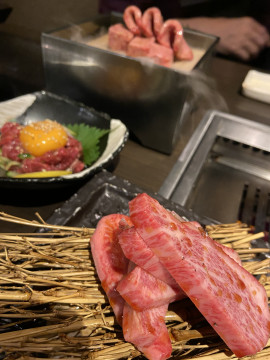 焼肉愛も深いです(1)