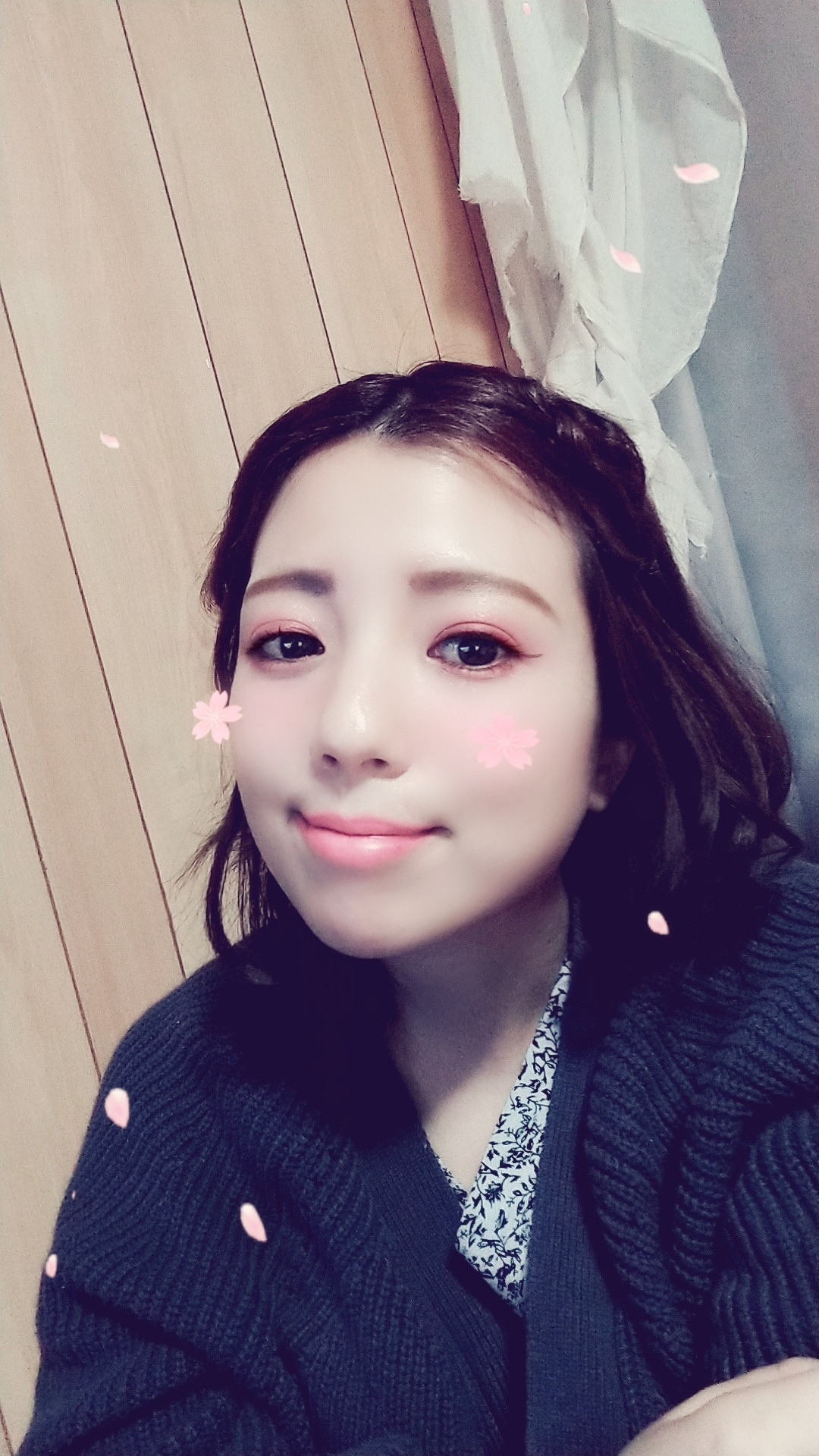 明日の夜は夜桜かい？