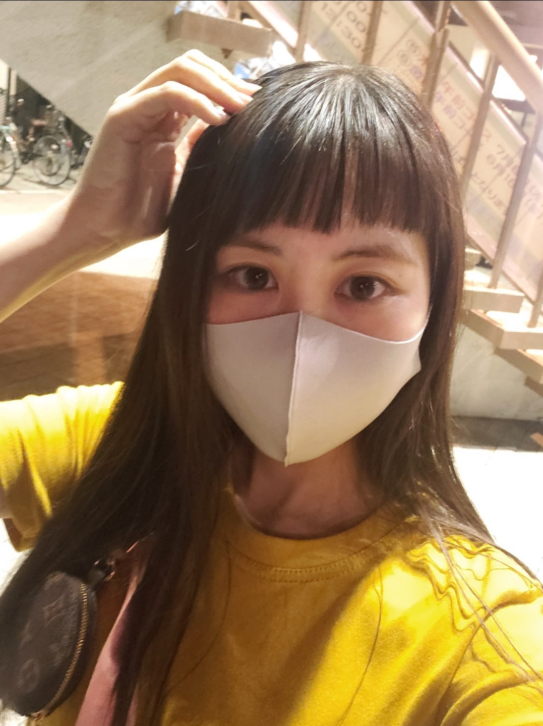 前髪アシンメトリー 斜めcut