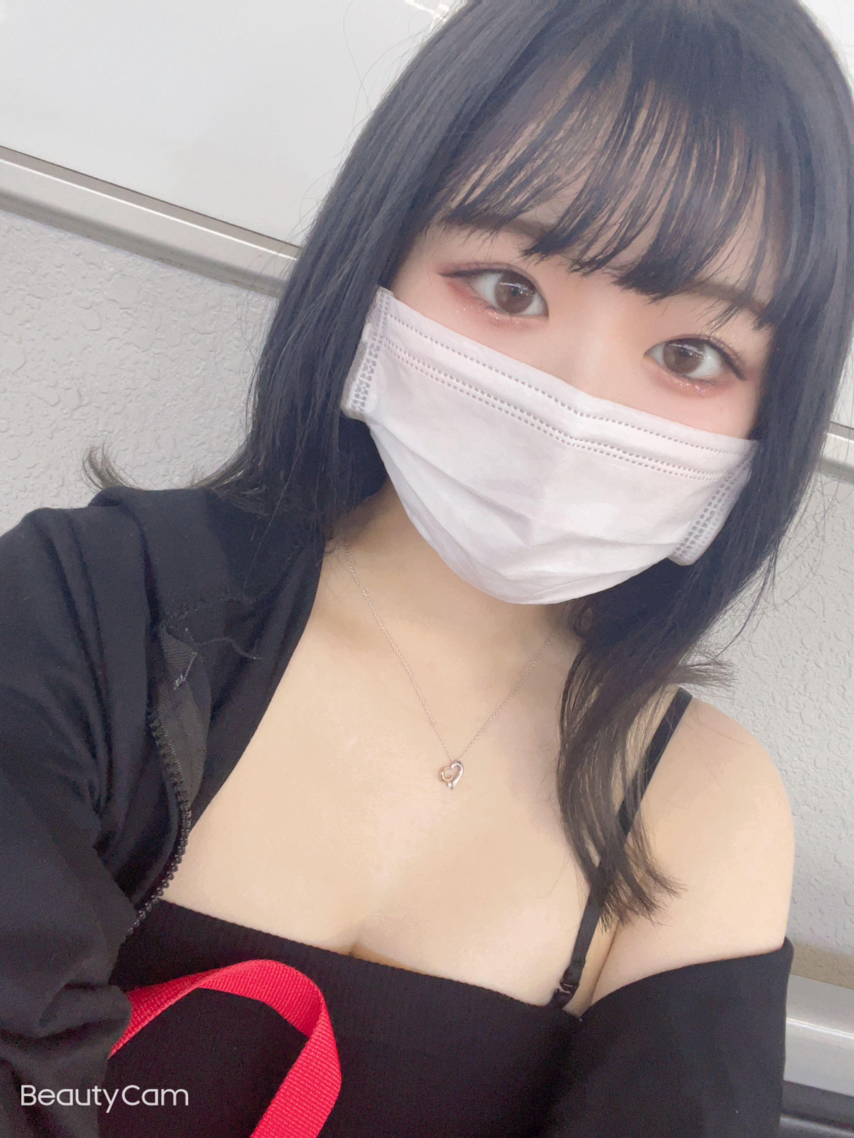 ゆいちゃんの2022/8/22 (月) 01:37のブログ