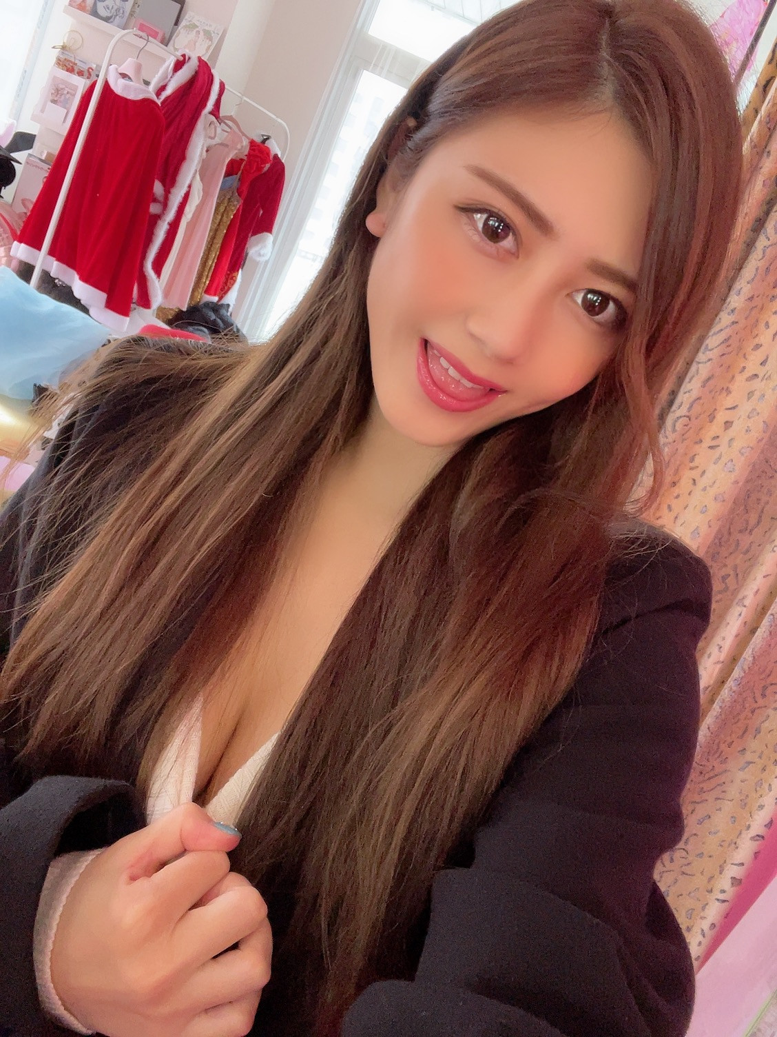 はじめまして！モデルのももたです！