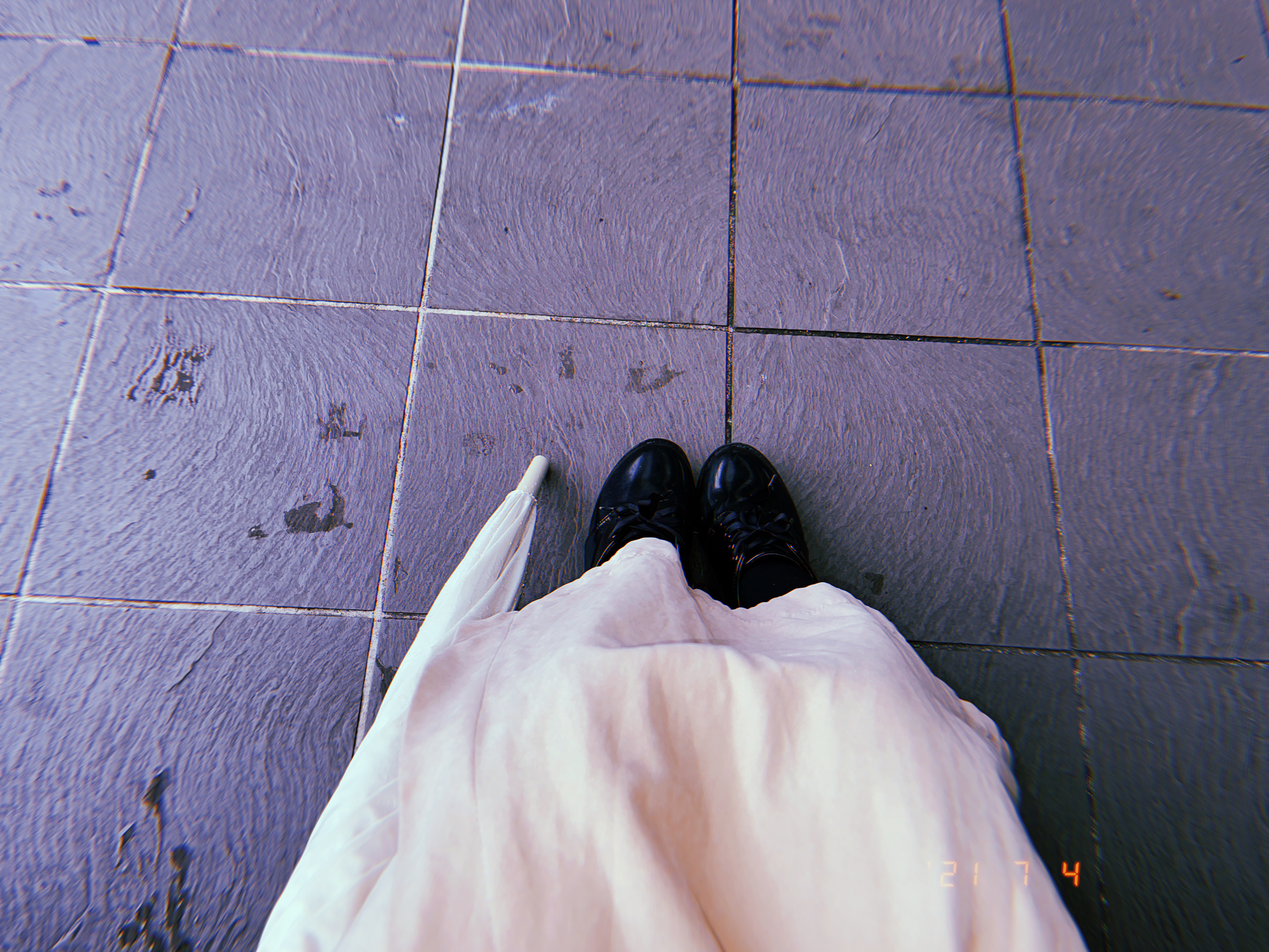 お外で待ちぼうけ~~~