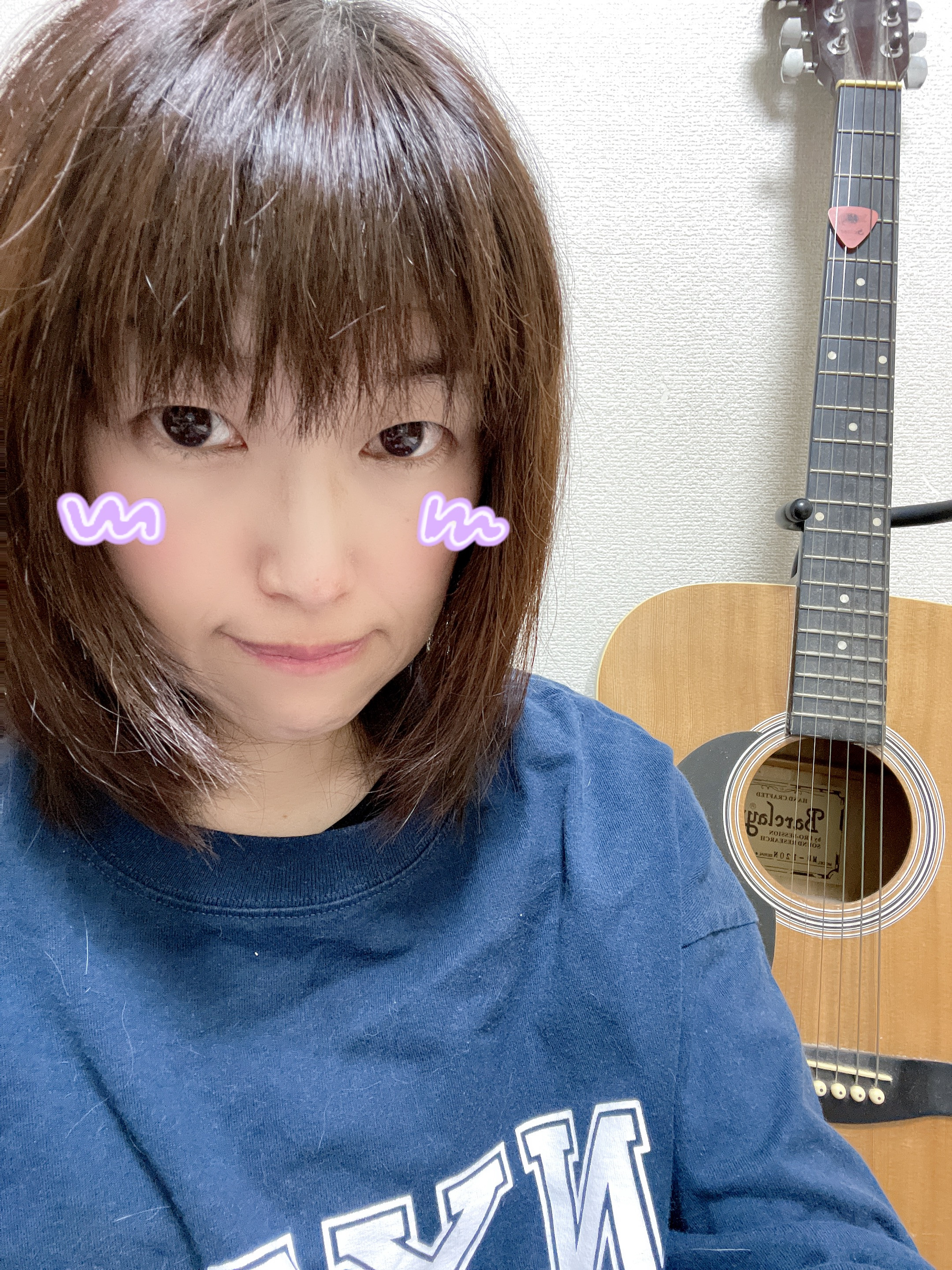 髪を切りました