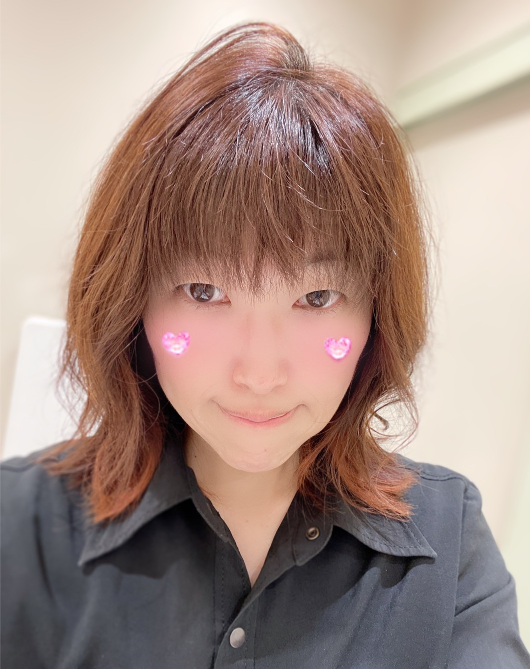 髪を染めてもらいました(*^^*)