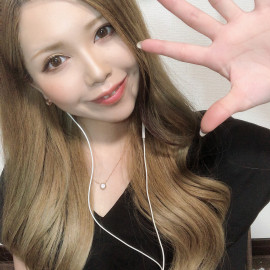 やっほ〜☆