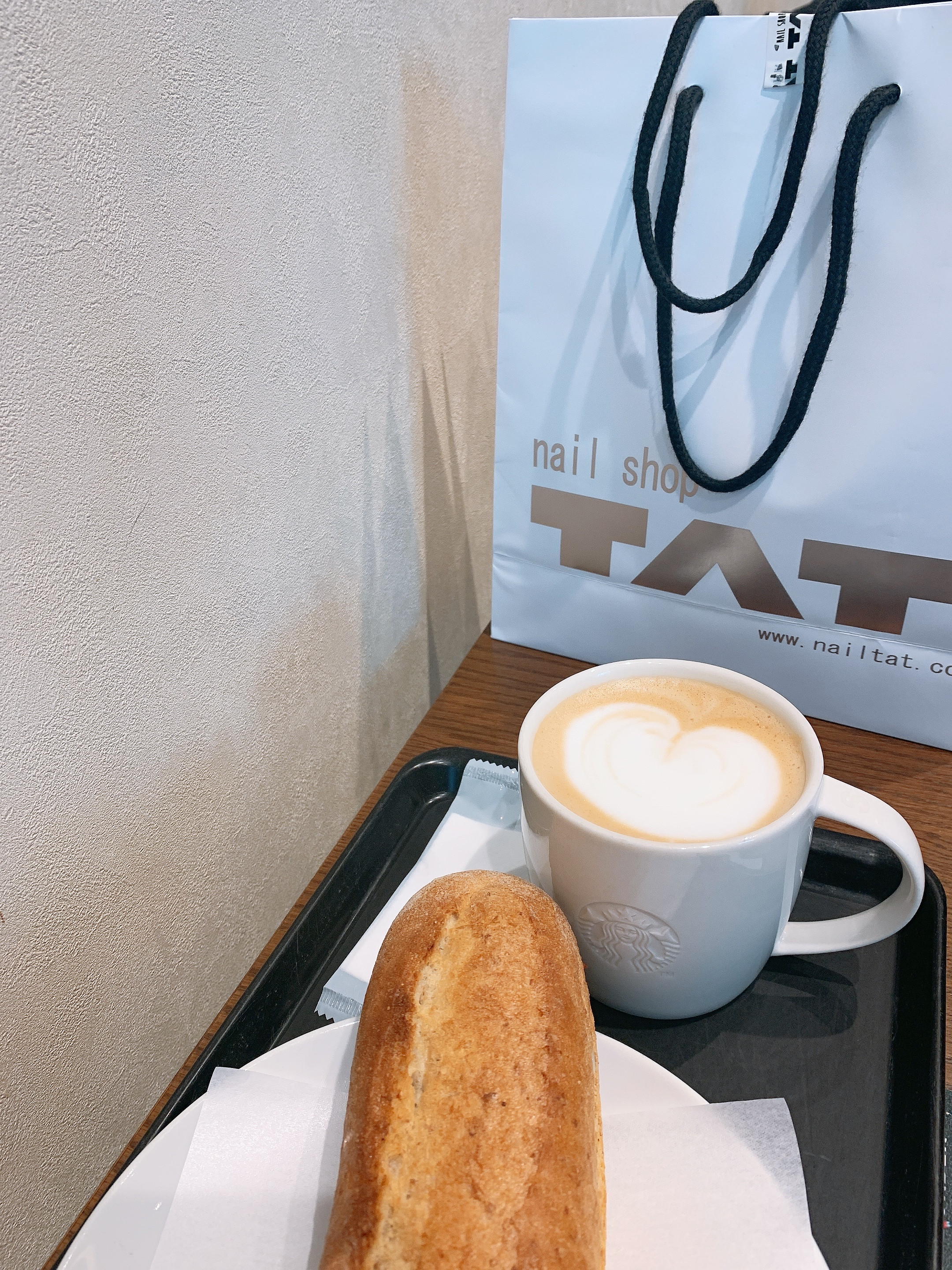 スタバに行ったら、、