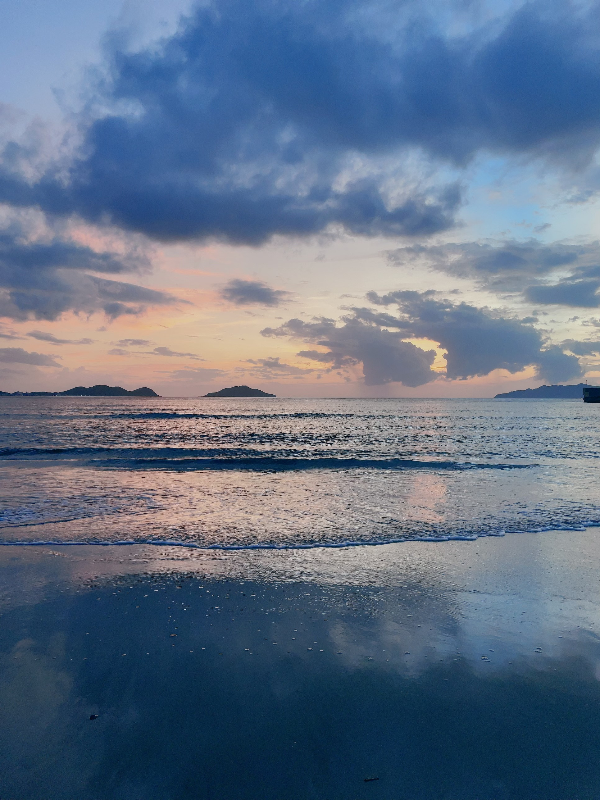 海へ