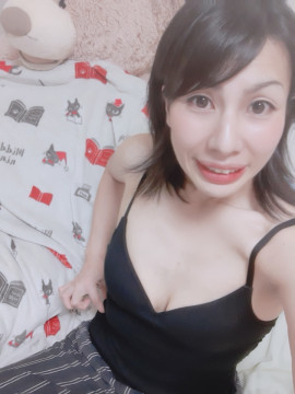 誰か〜???