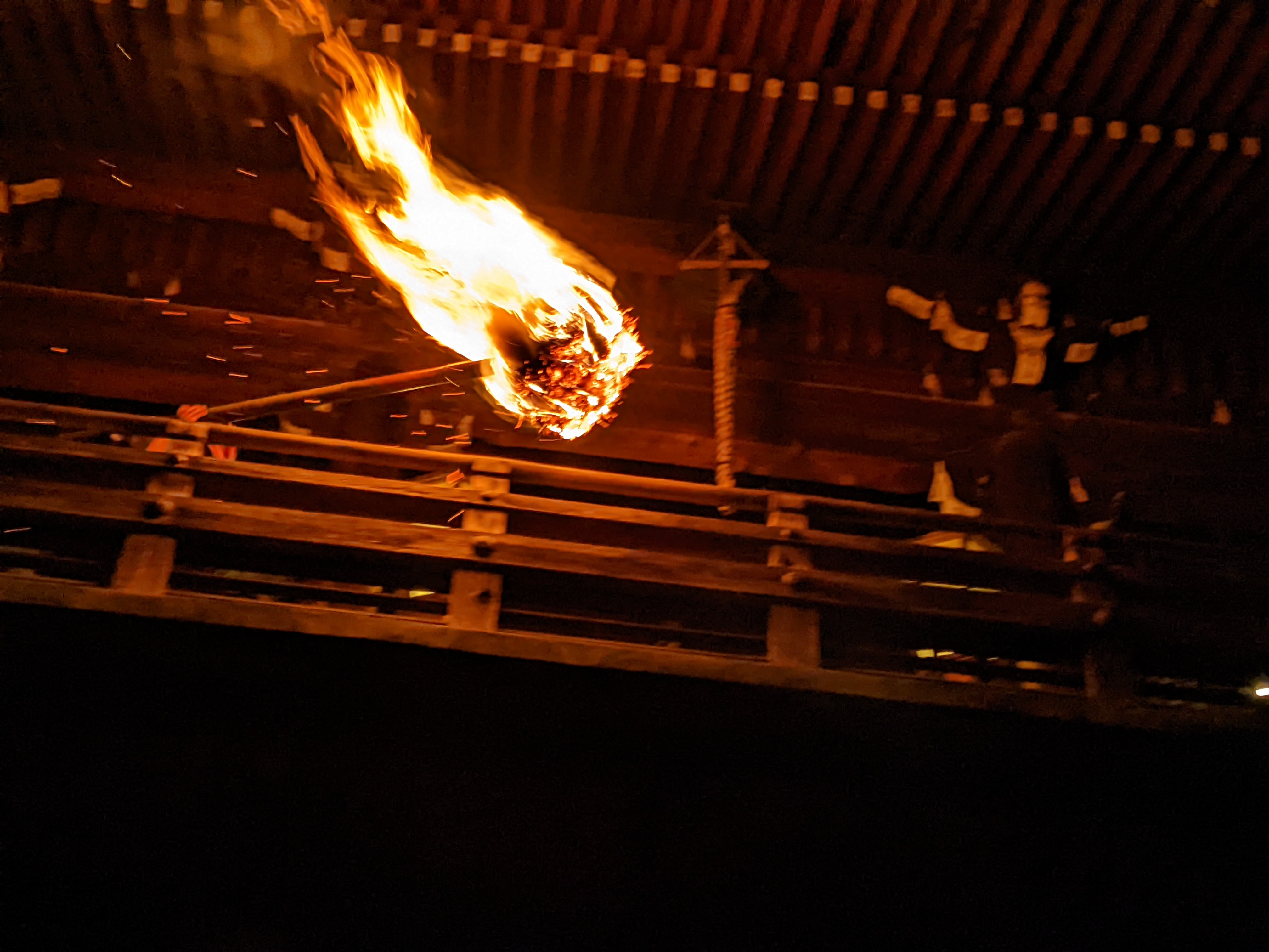 東大寺　二月堂　お松明を見てきたよ