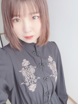 （?*_*?）