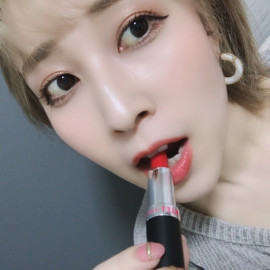 はじめましてー！！