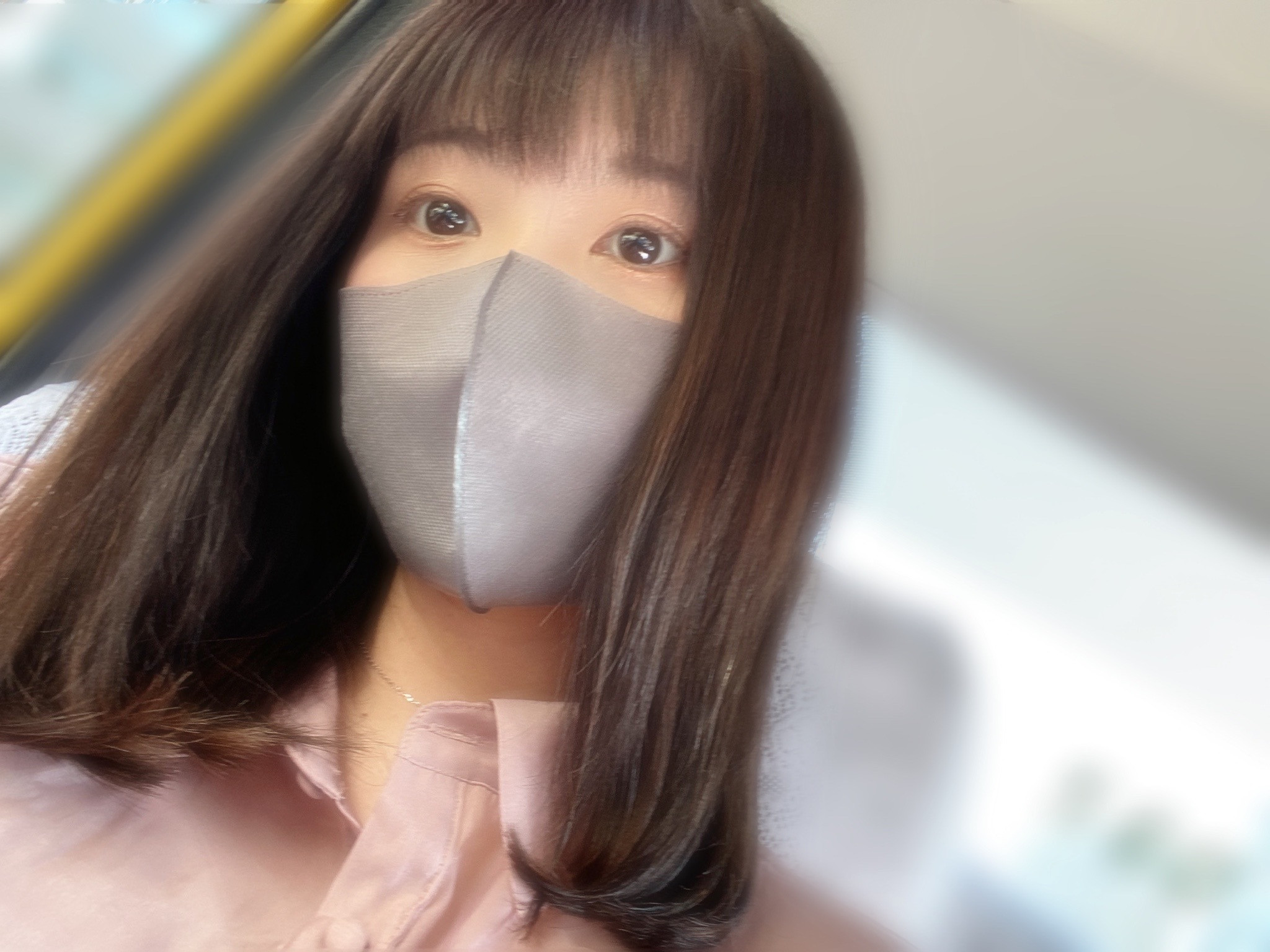 髪の毛切りました??