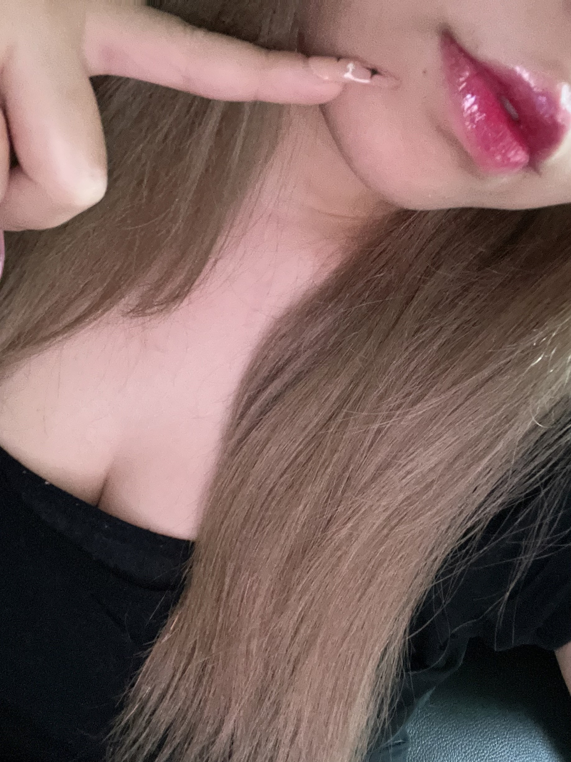 ホクロじゃないよ！笑