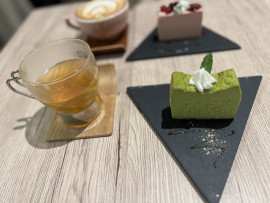 チーズケーキ