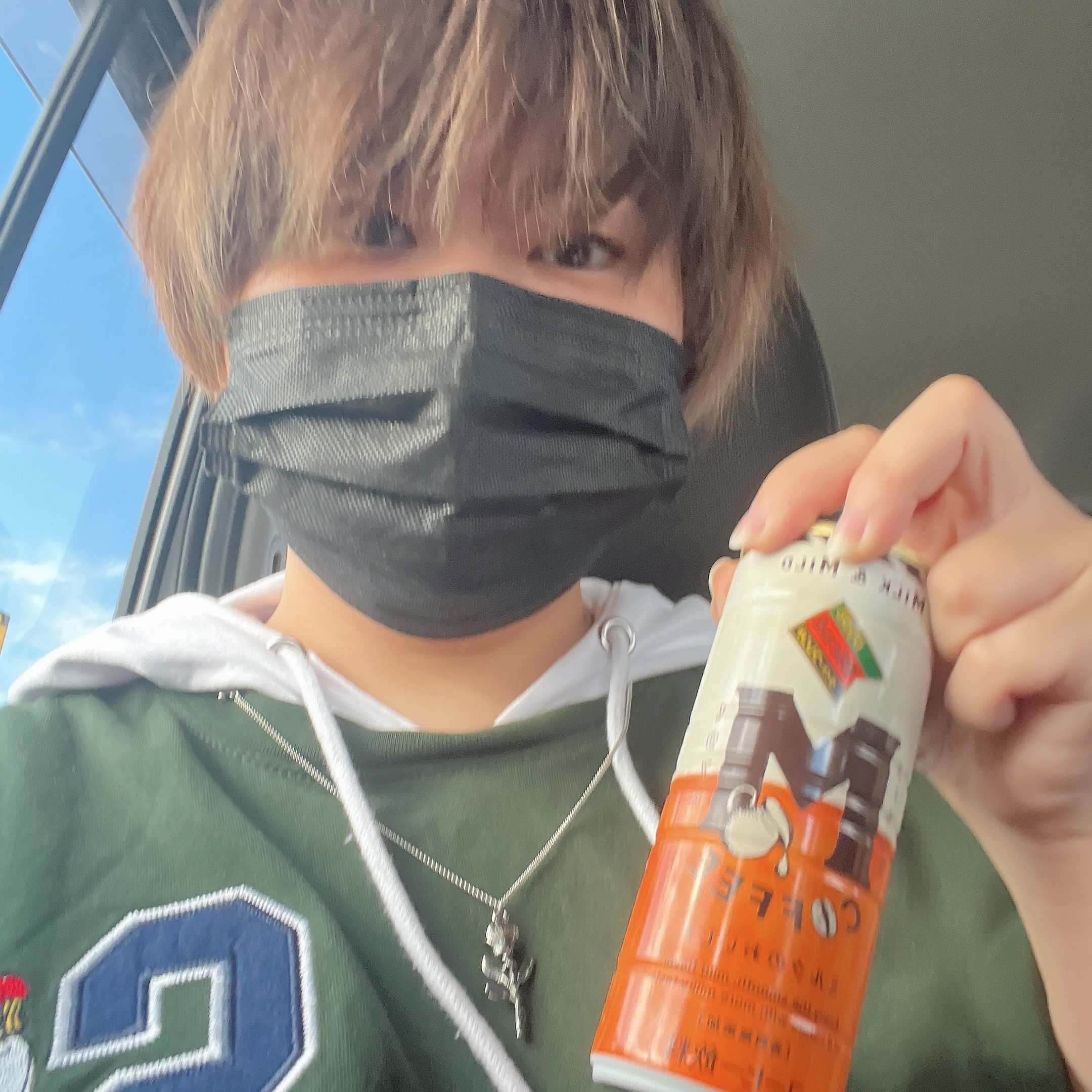 気温が下がってきましたね(；；)