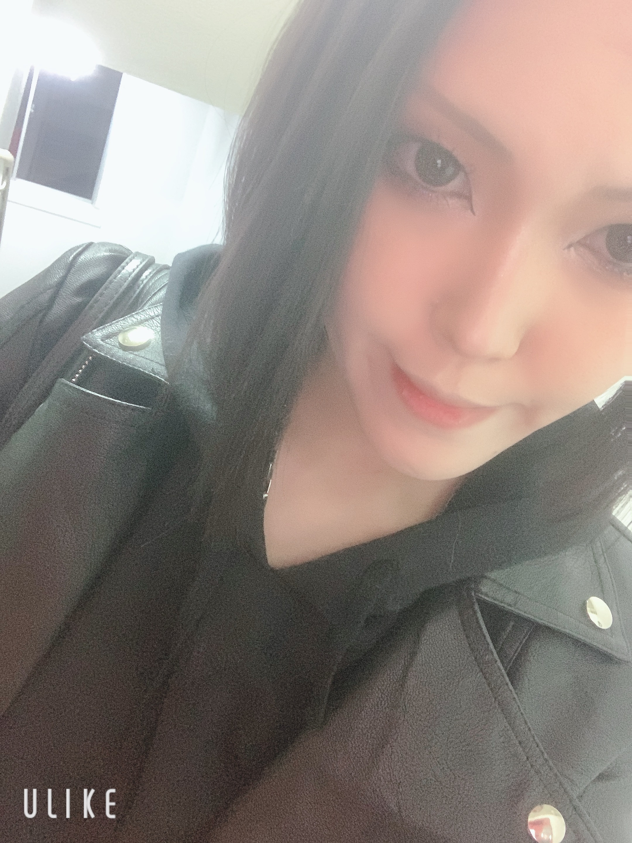 皆様お仕事お疲れ様です(_ _)