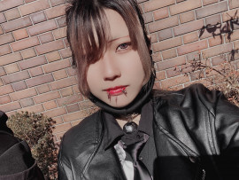 悲しい事がおきました、、、