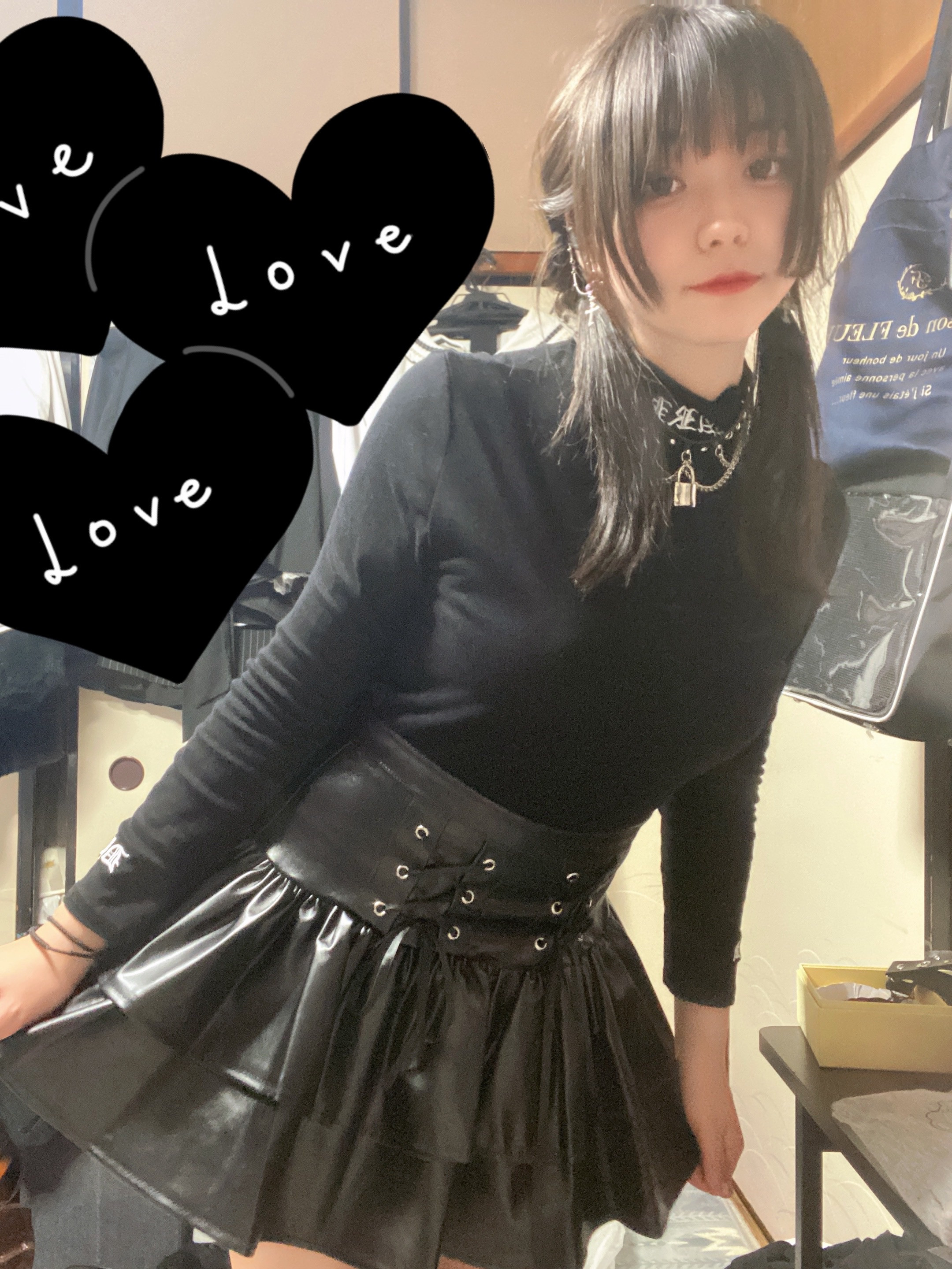 レザーが可愛いコーデ??