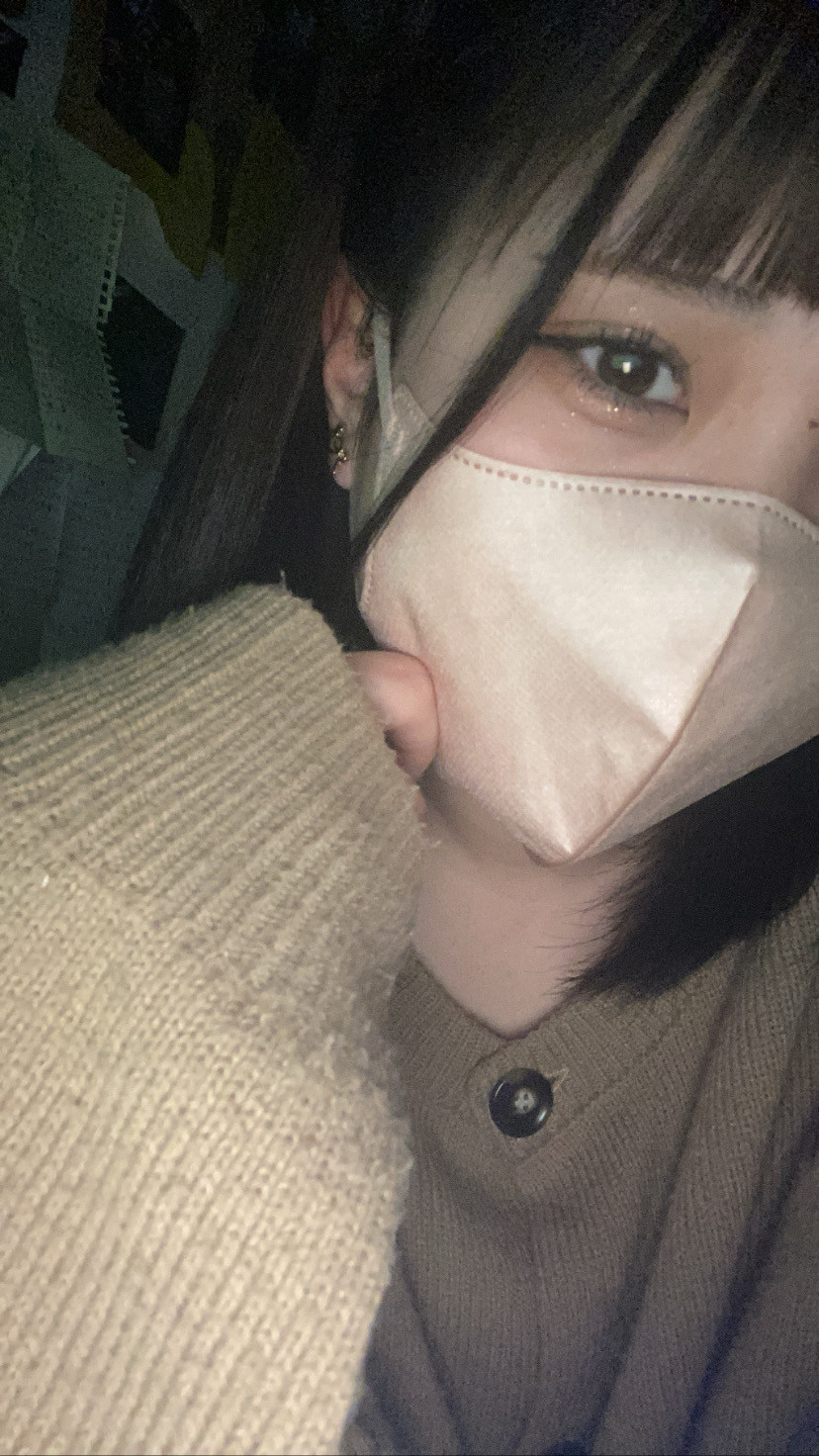 真っ黒髪オン眉?