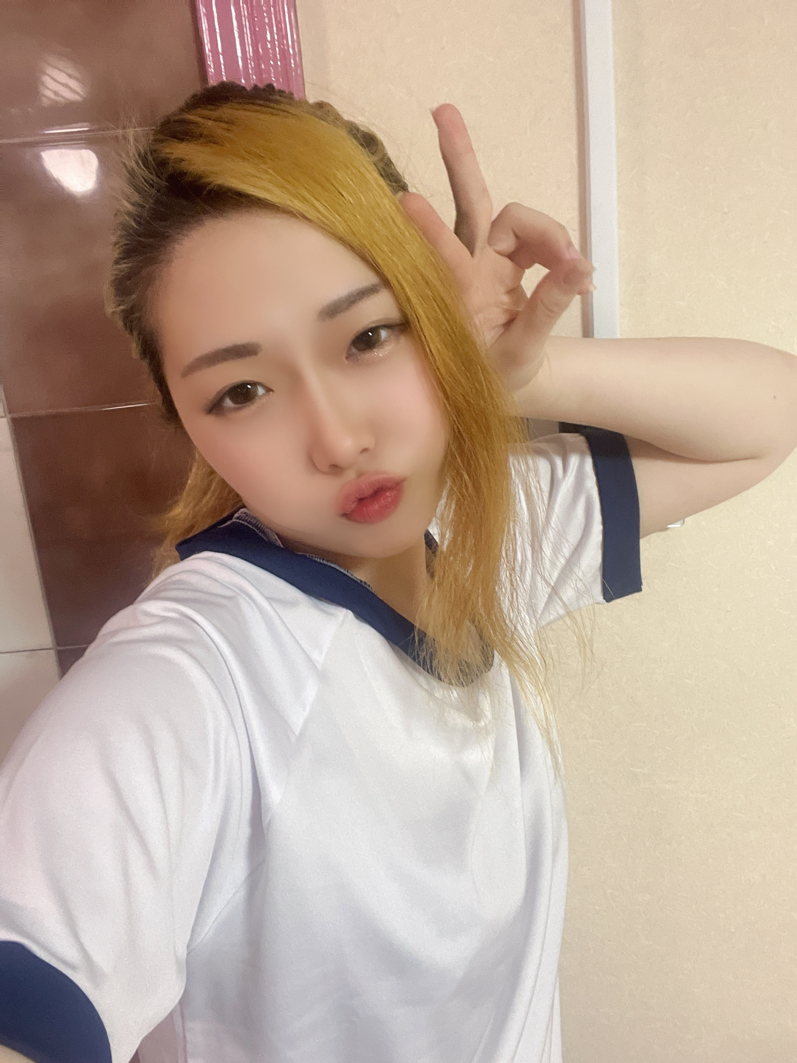 体操服コスプレ?