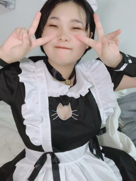 猫メイドにゃ??????