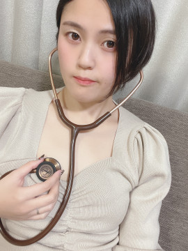 胸の音聴きますね〜って言うの