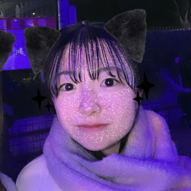 はじめまして(  . .)"
