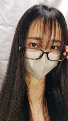 メガネかけてみた?