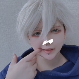 男装の私と