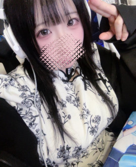 東山こなつちゃんの昨日 03:22のブログ