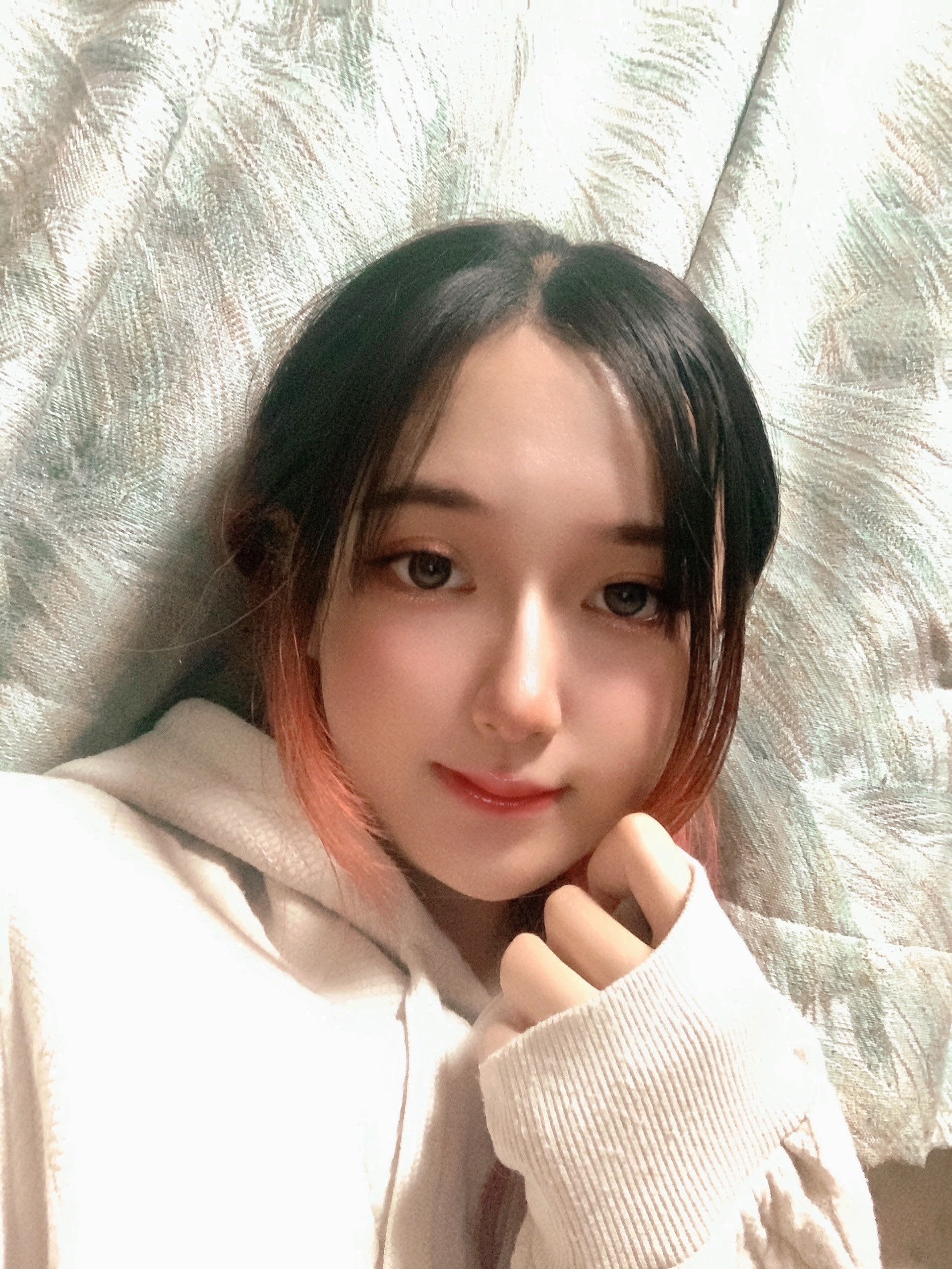 新しいパジャマ暖かいです