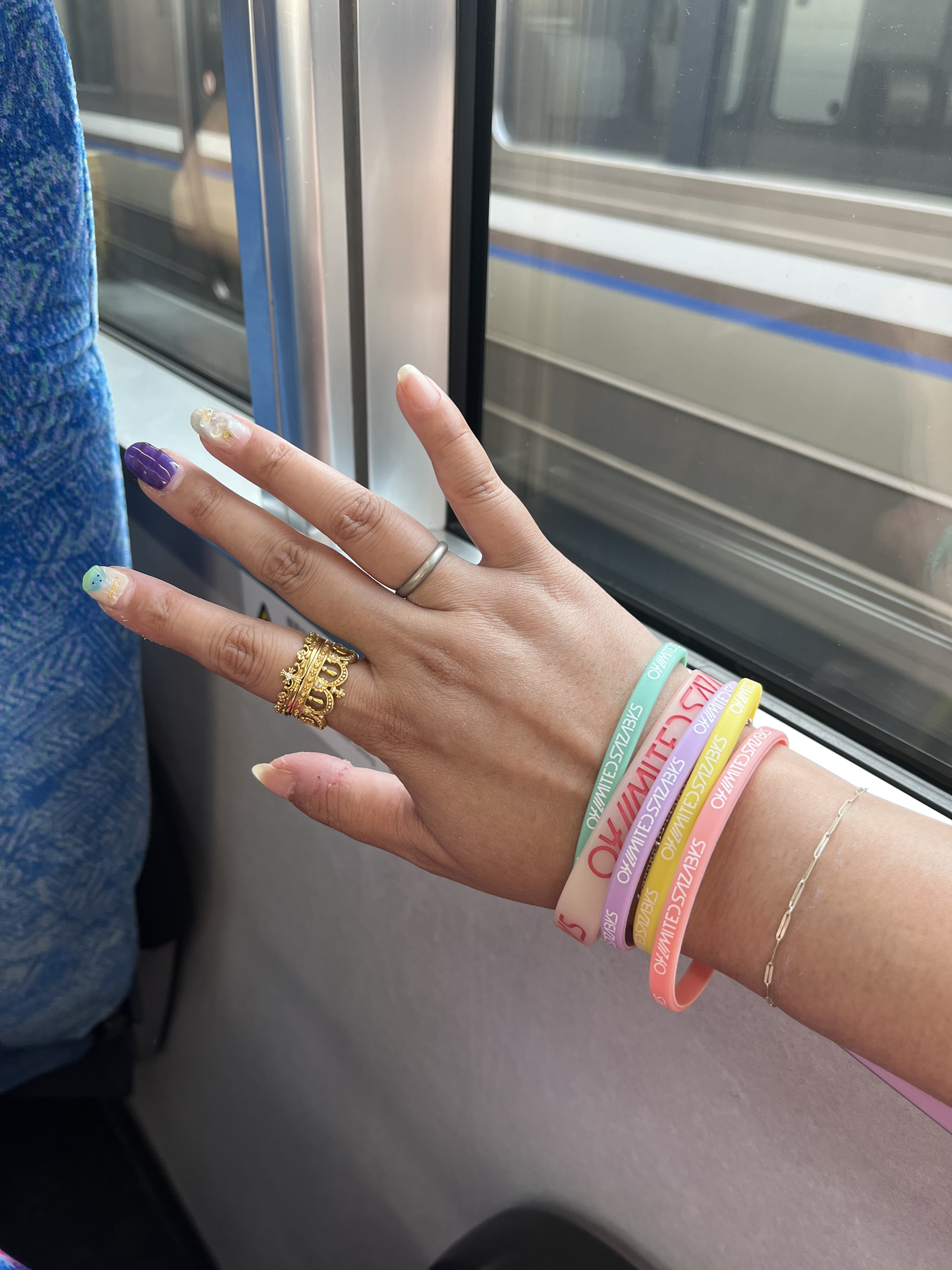 オタクの朝は早い?