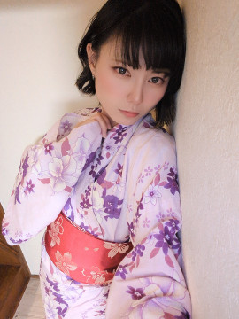 浴衣姿の私と