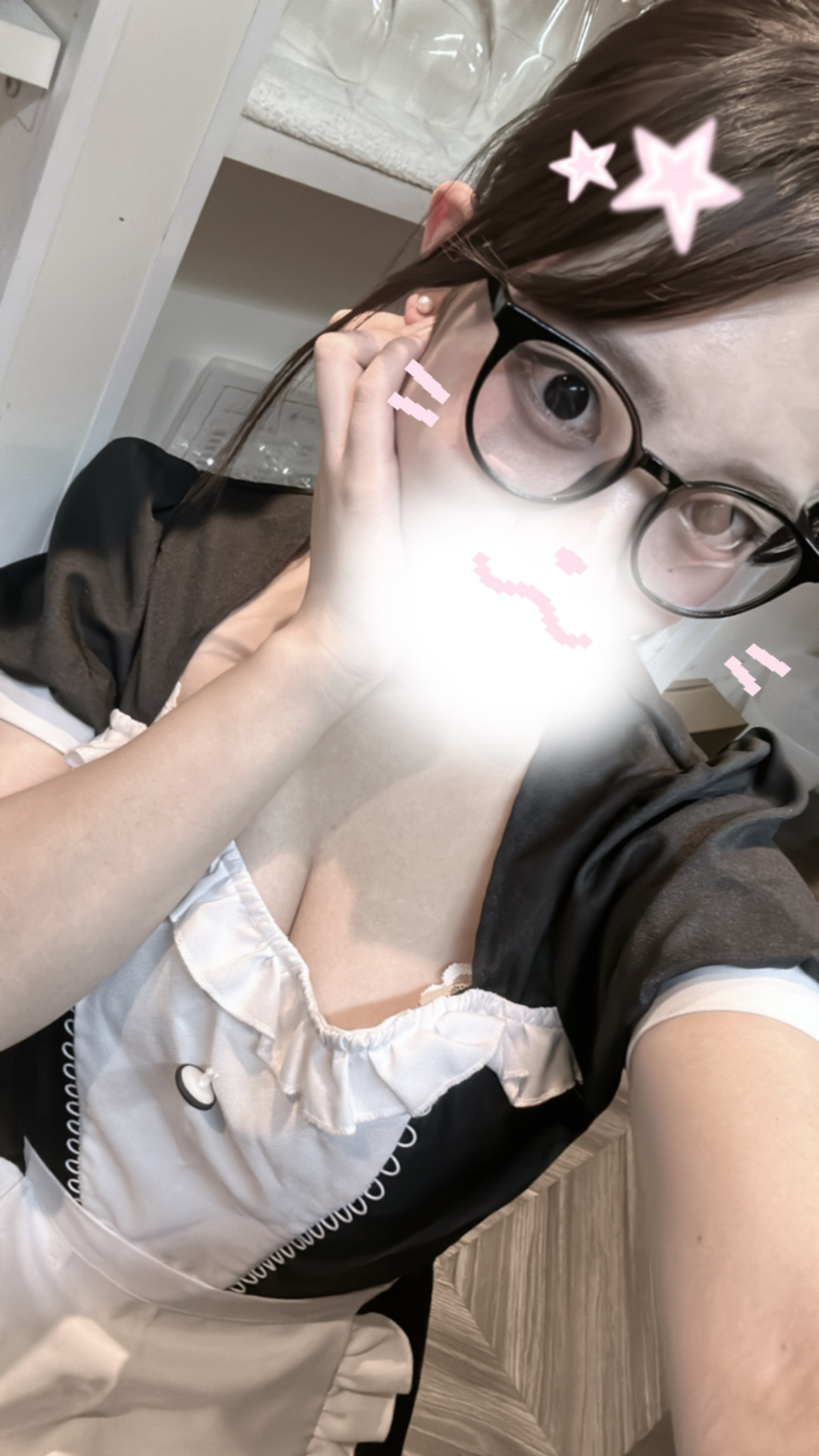 めがねっこめいど？？