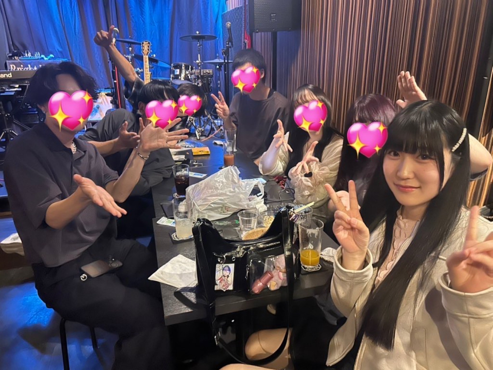 昨日もまたまたライブバー